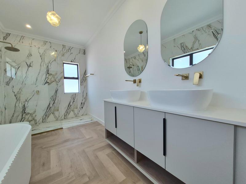 3 Bedroom Property for Sale in Seemeeu Park Western Cape